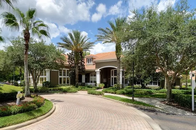 Arbor Lakes