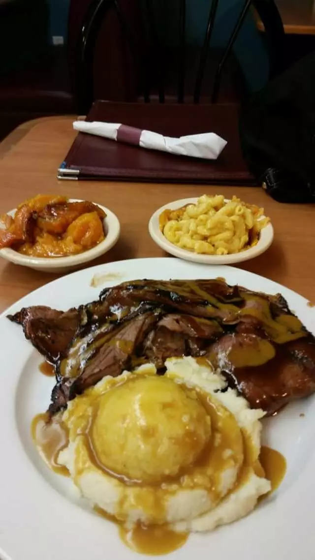 Angel’s Soul Food & BBQ
