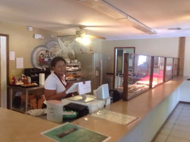 Angel’s Soul Food & BBQ