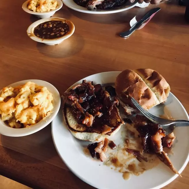 Angel’s Soul Food & BBQ