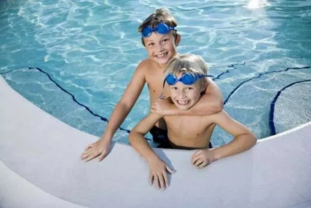 All Seasons Pools
