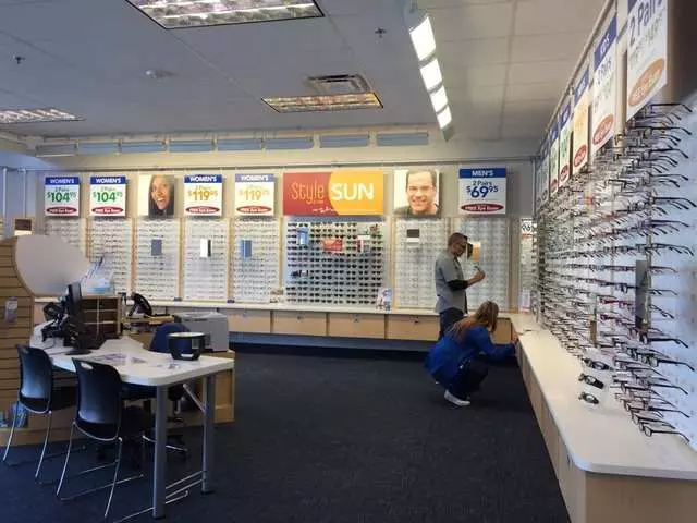 America’s Best Contacts & Eyeglasses