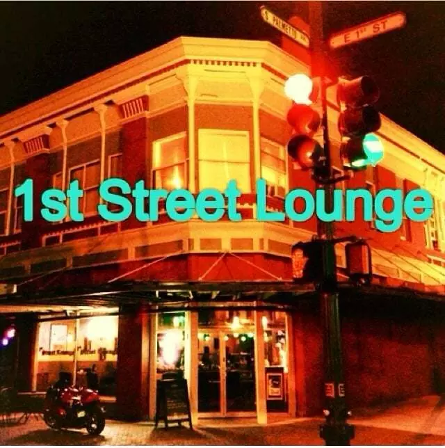 1st Street Lounge