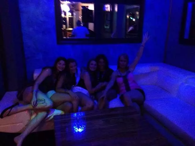 1st Street Lounge